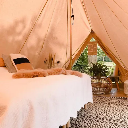 Glamping Erve Hasselo Bed & Breakfast