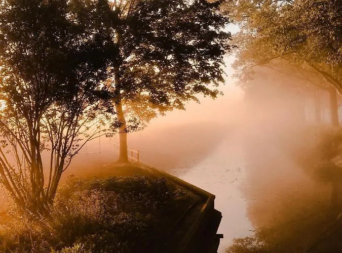 Glamping Erve Hasselo 福尔登